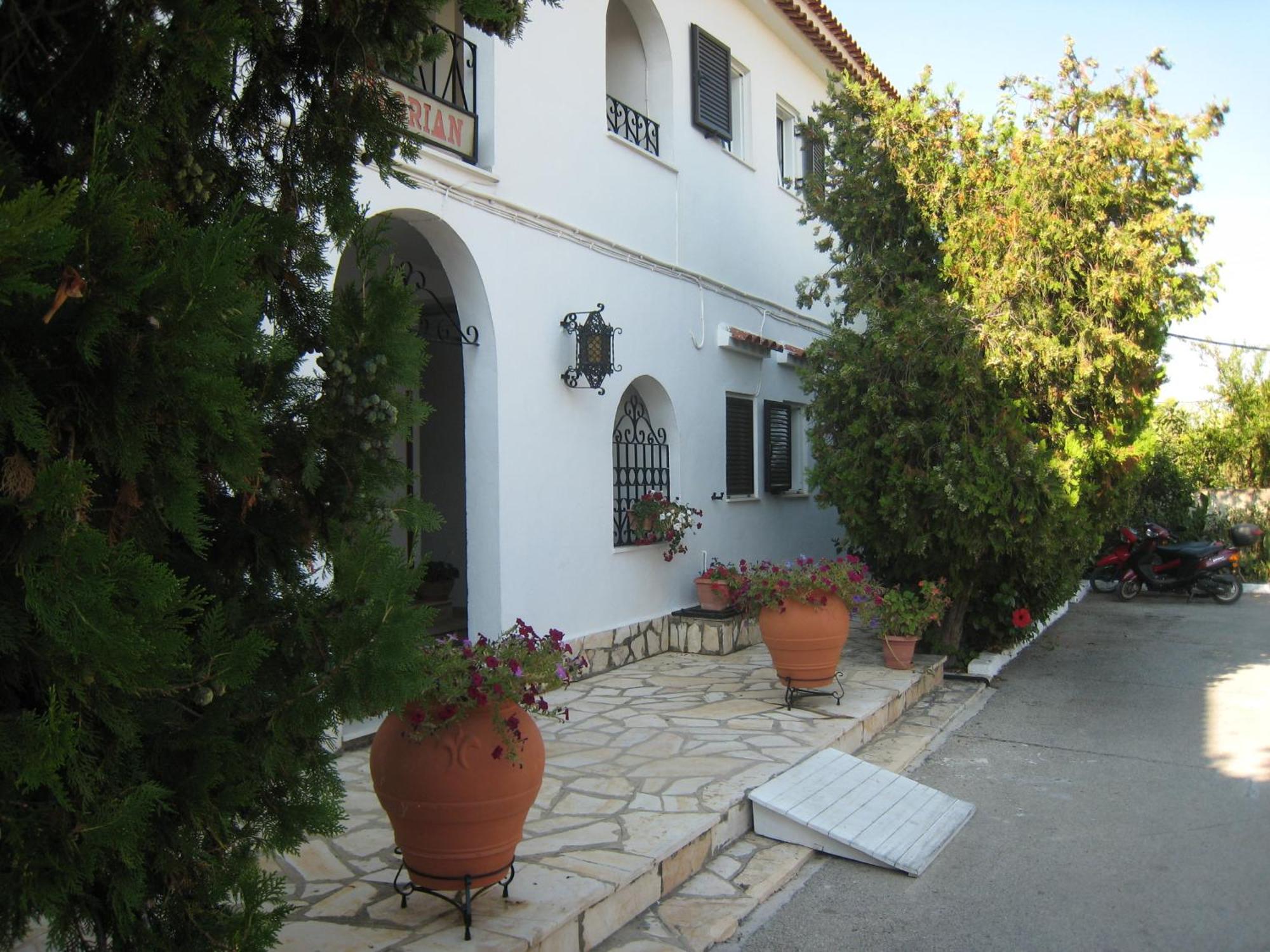 אצ'ארבי Filorian Hotel Apartments מראה חיצוני תמונה